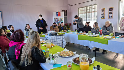 Familia de acogida de Mejor Niñez Biobío compartió con Subsecretaria de Servicios Sociales