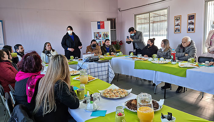 Familia de acogida de Mejor Niñez Biobío compartió con Subsecretaria de Servicios Sociales