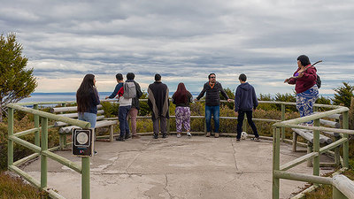 Adolescentes de la red disfrutan de los senderos de la Patagonia