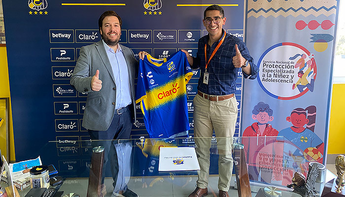 Mejor Niñez Valparaíso firma convenio de colaboración con Everton de Viña del Mar