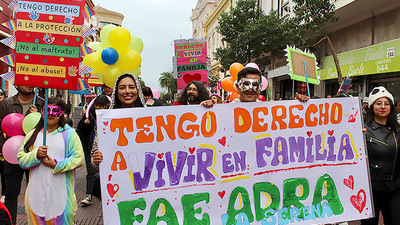 Con multitudinario pasacalle celebraron el Día de la Niñez en La Serena