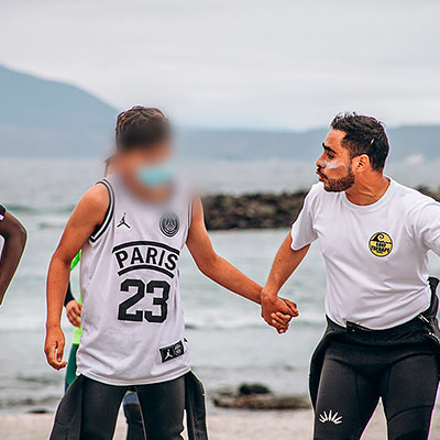 Impulsan proceso de reparación a través del surf