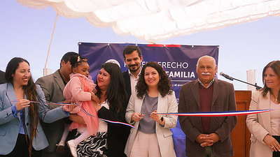 Menos espera y postulación gratuita: ministra Toro anuncia cambios al sistema de adopción en Chile